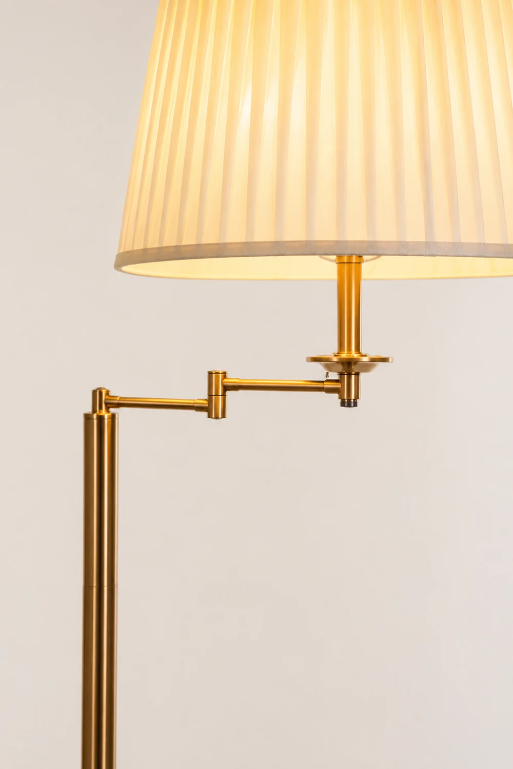 Eryn Modern Drum Cylinder Metal Fabric Floor Lamp,Brass - Lumpaz