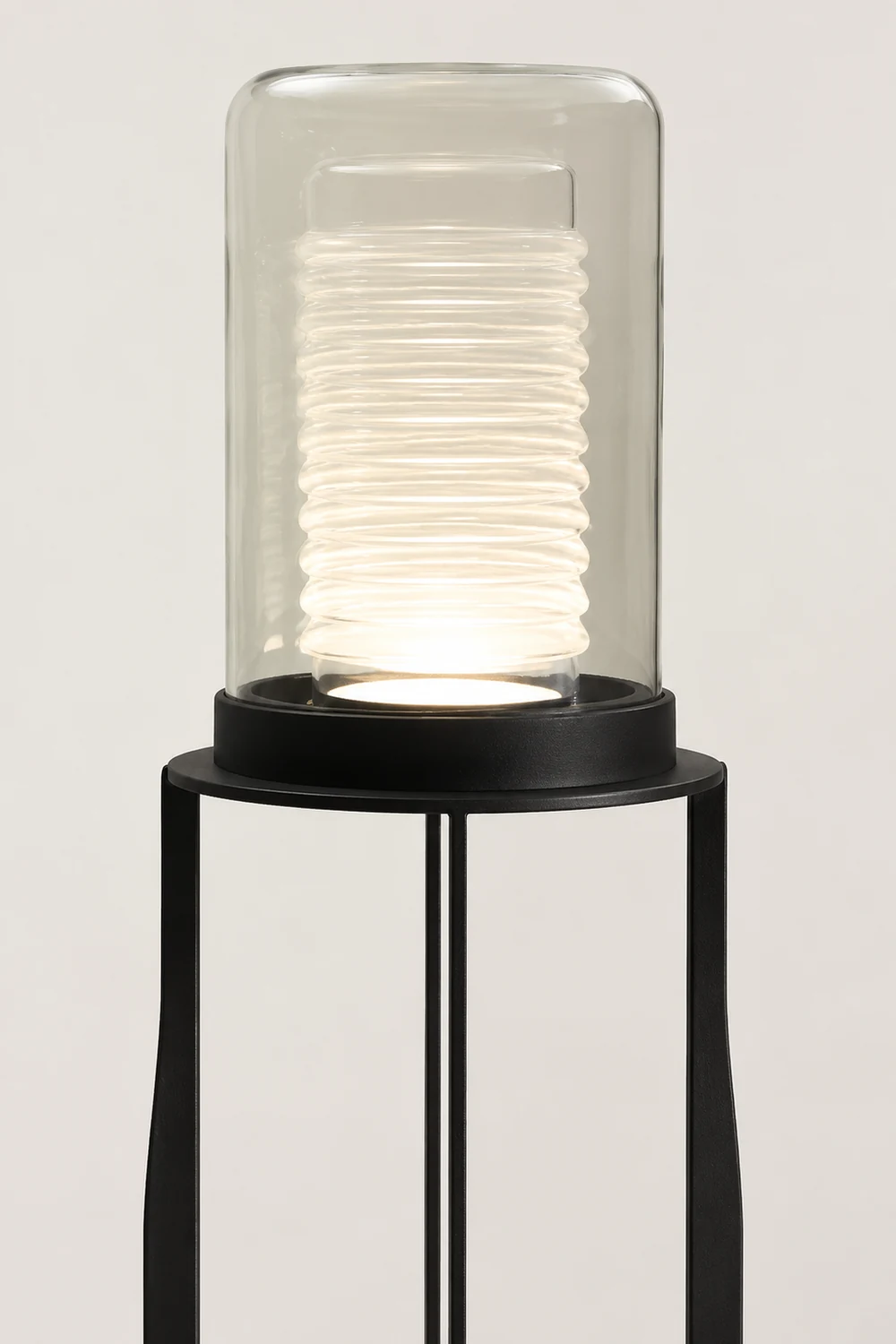 Eryn Simple Black Cylinder Floor Lamp, Metal & Glass - Lumpaz