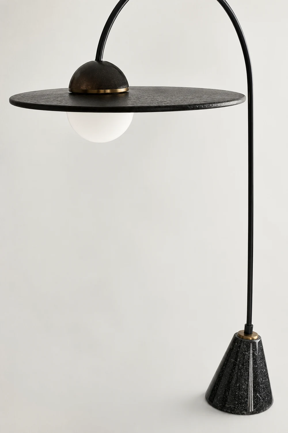 Carins Modern Arch UFO Metal Glass Floor Lamp, Black - Lumpaz