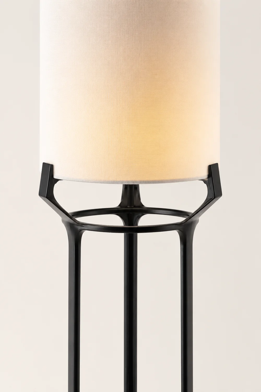 Eryn Contemporary Tripod Metal Fabric Floor Lamp, White - Lumpaz