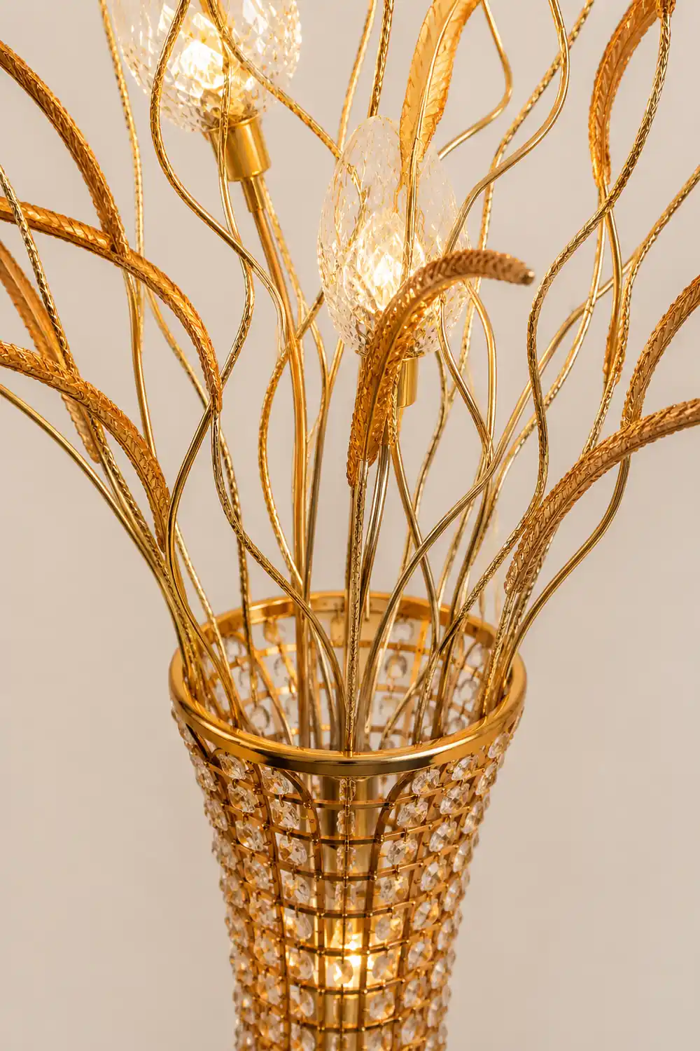 Bella Art Deco Vase Gold Metal Floor Lamp Living Room - Lumpaz