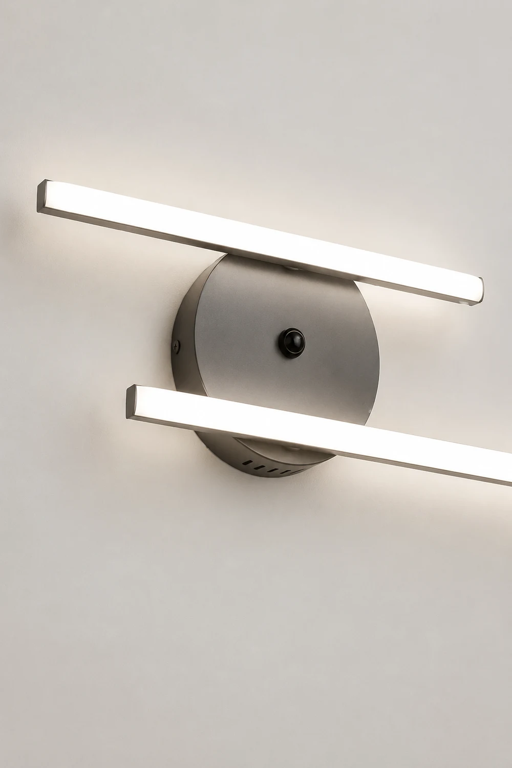 Alana Modern Bi-Linear LED Vanity Wall Lamp, Black/Silver - Lumpaz