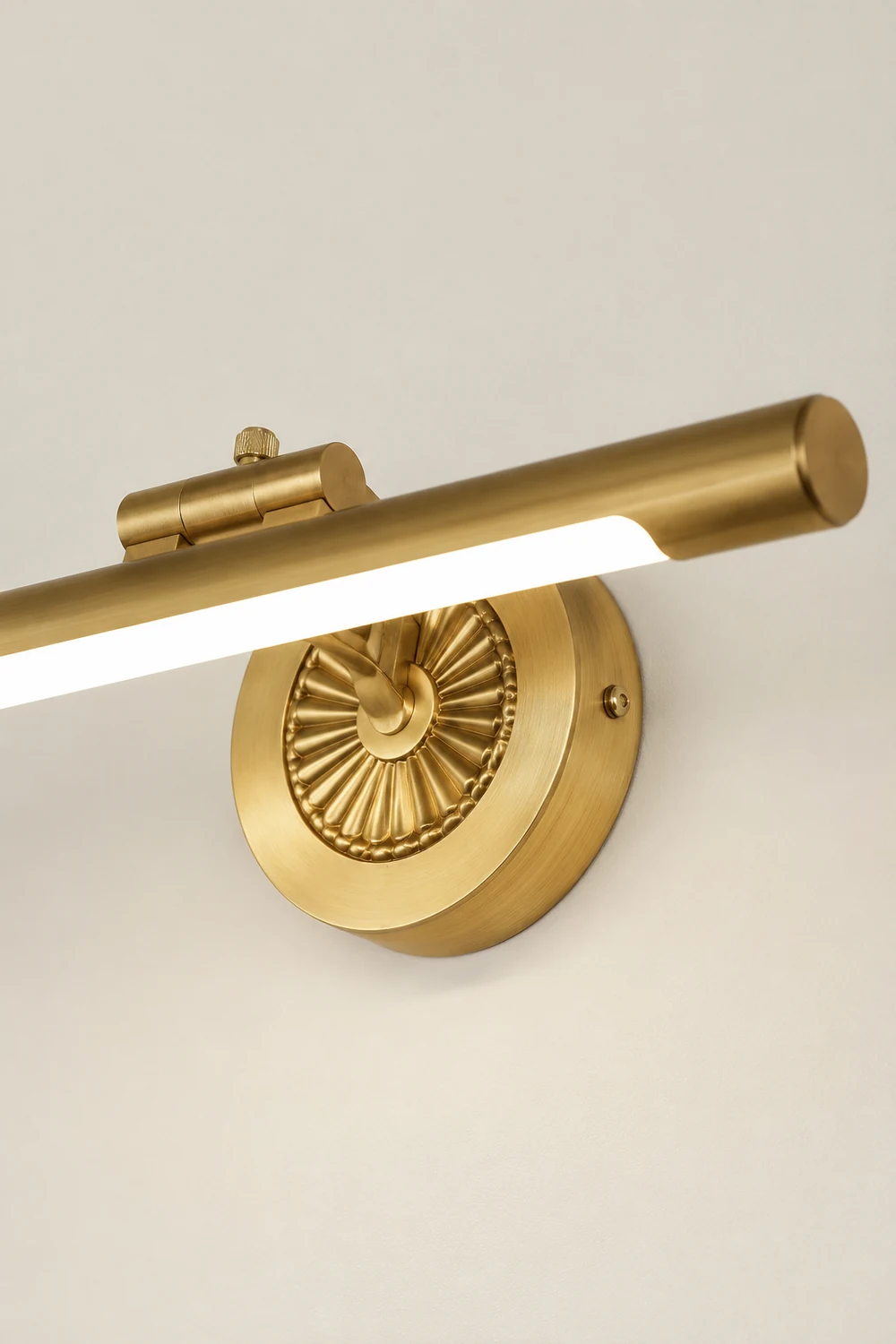 Eryn Modern Linear Vanity Wall Lamp, Gold, Bathroom - Lumpaz