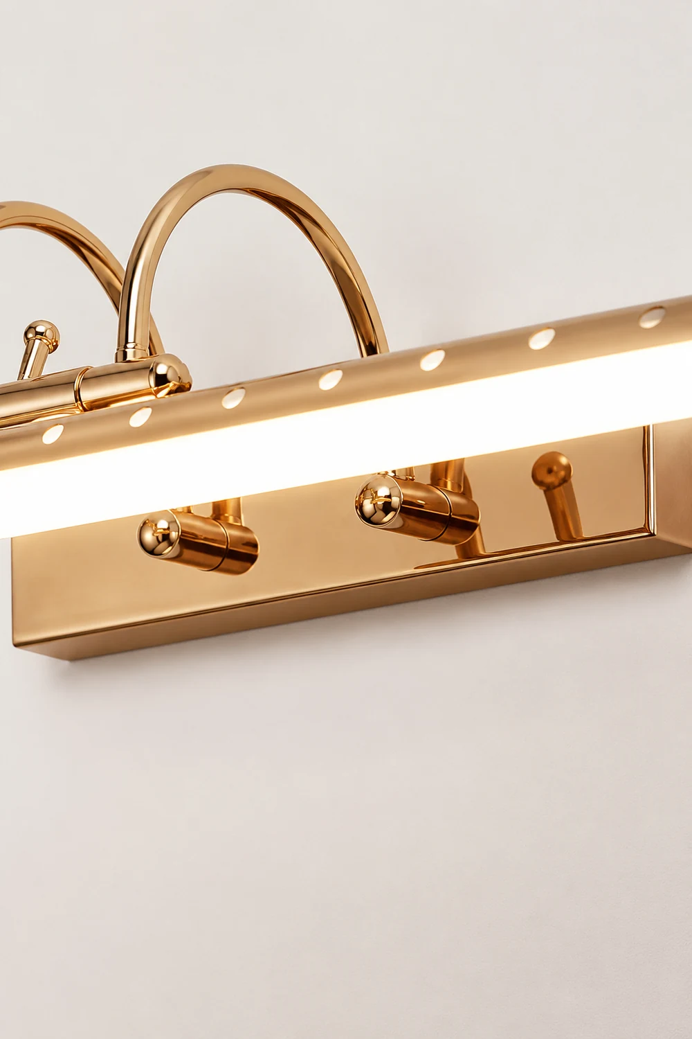 Eryn Modern Linear Vanity Wall Lamp, Gold, Bathroom/Kitchen - Lumpaz