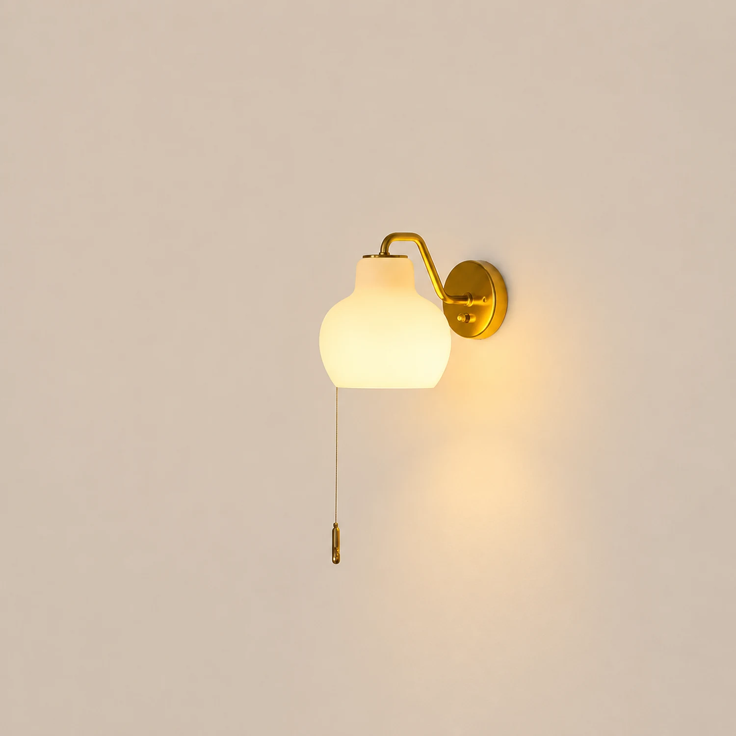 Hailie Vintage Dome LED Metal/Glass Wall Lamp For Mirror, White - Lumpaz
