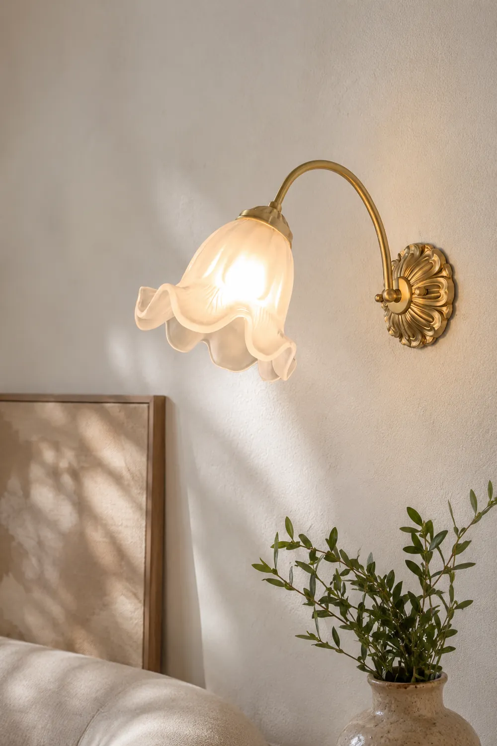 Bella Retro LED Wall Lamp Indoor Gold Metal Glass Bedroom Balcony - Lumpaz