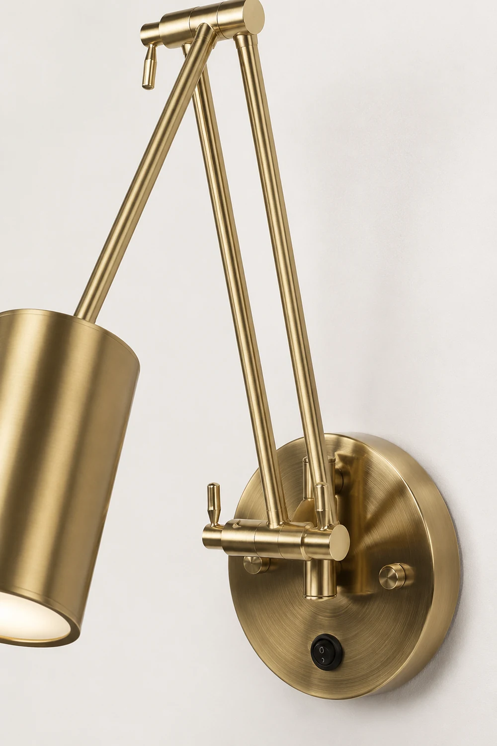 Freja Wall Lamp Cylindrical Adjustable Lamp Pole Metal Brass, Bedroom - Lumpaz