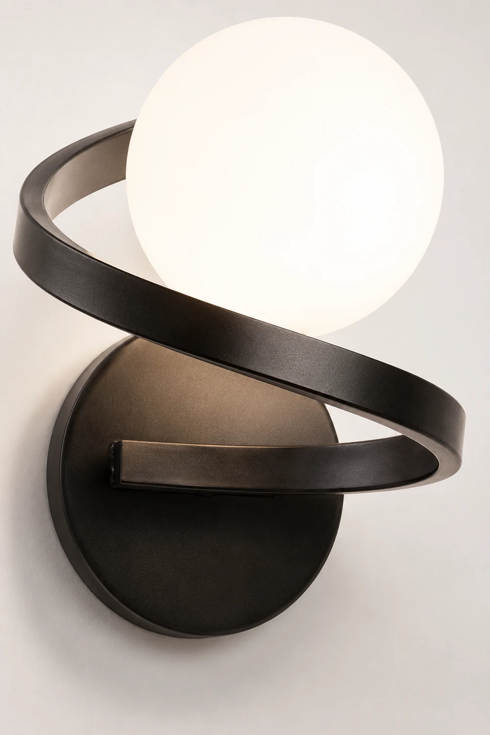 Nordic Globe Glass Vanity Wall Lamp, Gold/Black, Bedroom - Lumpaz