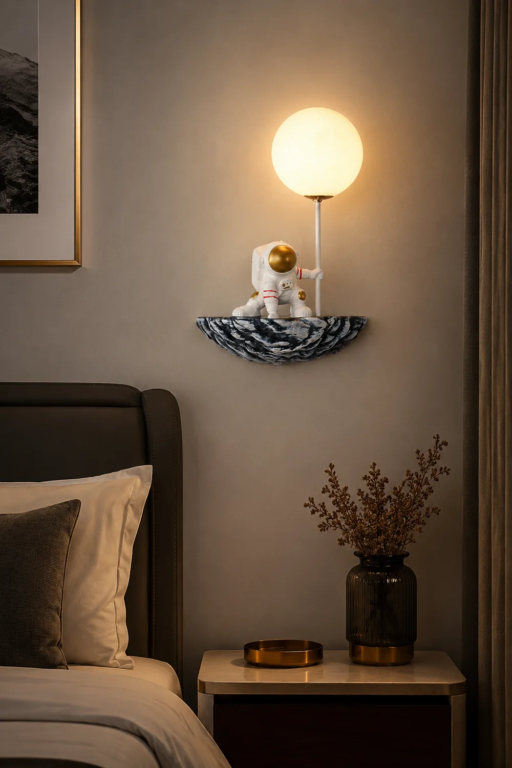 Fateh Decorative Astronaut Glass/Acrylic Wall Lamp, White/Blue-White - Lumpaz
