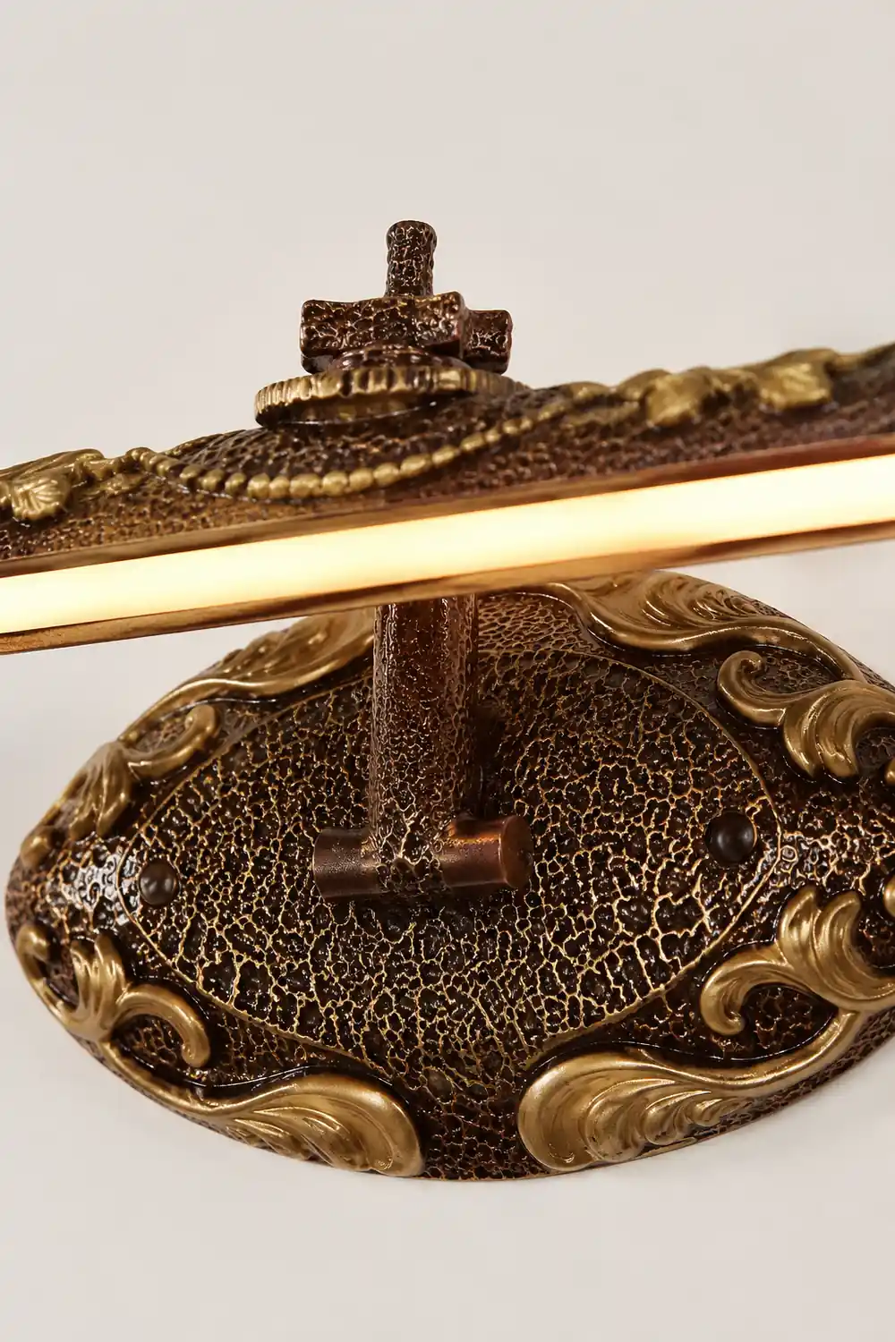 Félicie Vintage Linear Metal Wall Lamp - Lumpaz