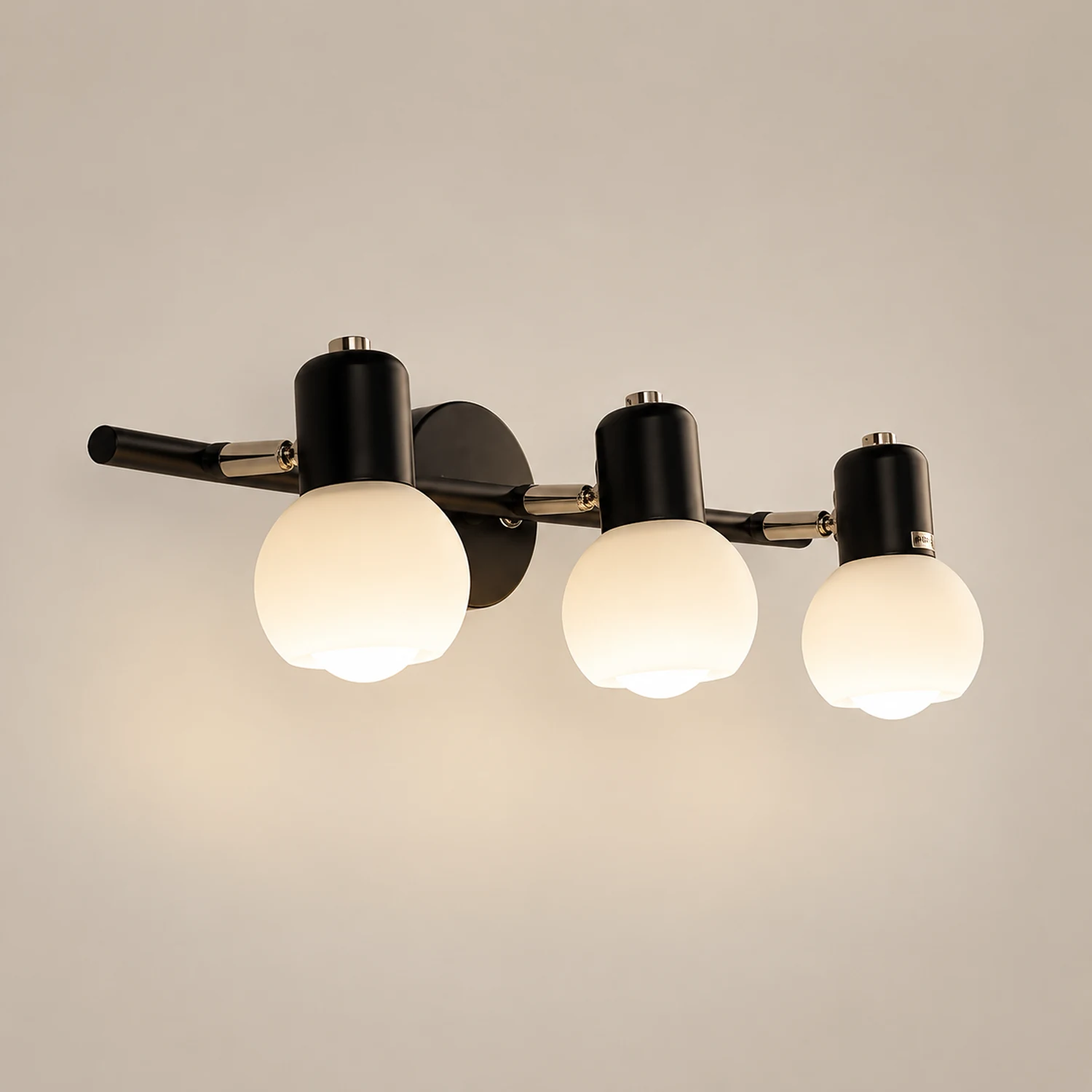 Valentina Vanity Glass Art Wall Lamp, Glass/Metal - Lumpaz