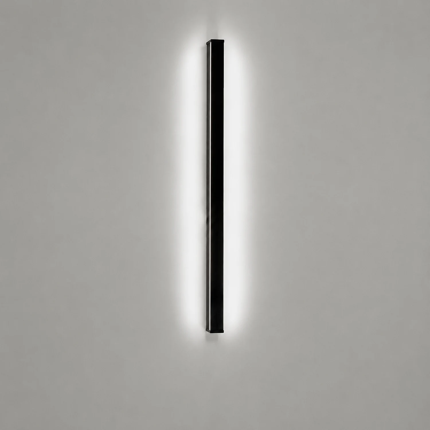 Edge Minimalist Black Bar Mirror Front Vanity Wall Lamp, Metal/Acrylic - Lumpaz
