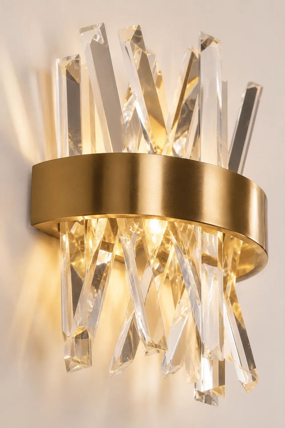 Marilyn Decorative Geometric Crystal/Metal Wall Lamp, Gold - Lumpaz