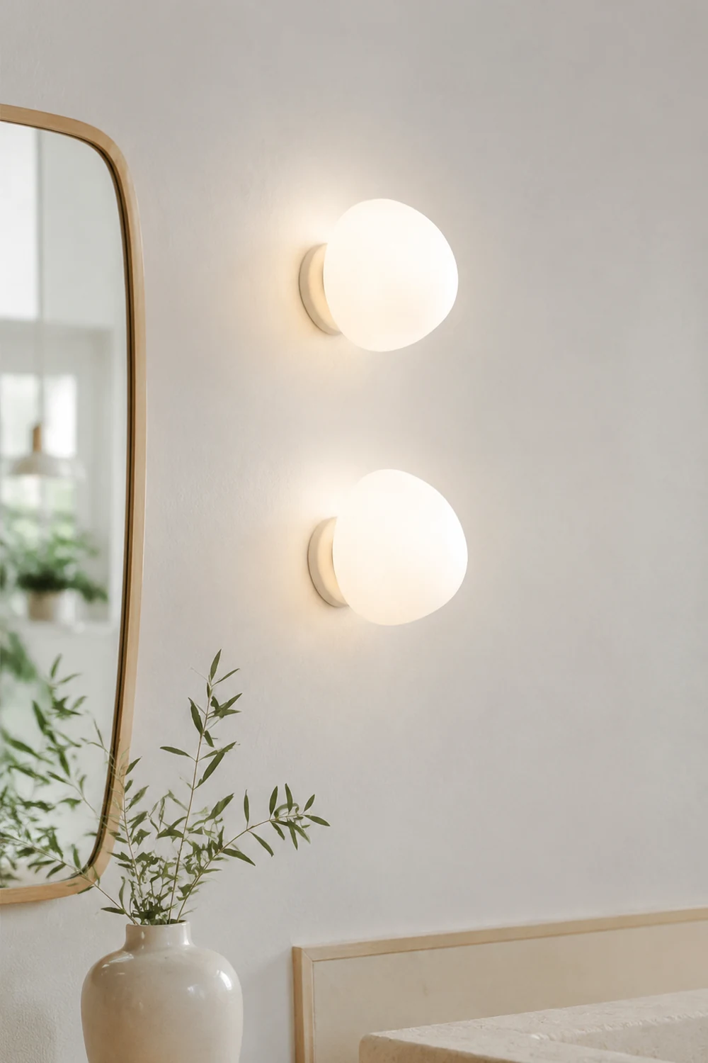 Valentina Design Geometric Glass Vanity Wall Light, White - Lumpaz