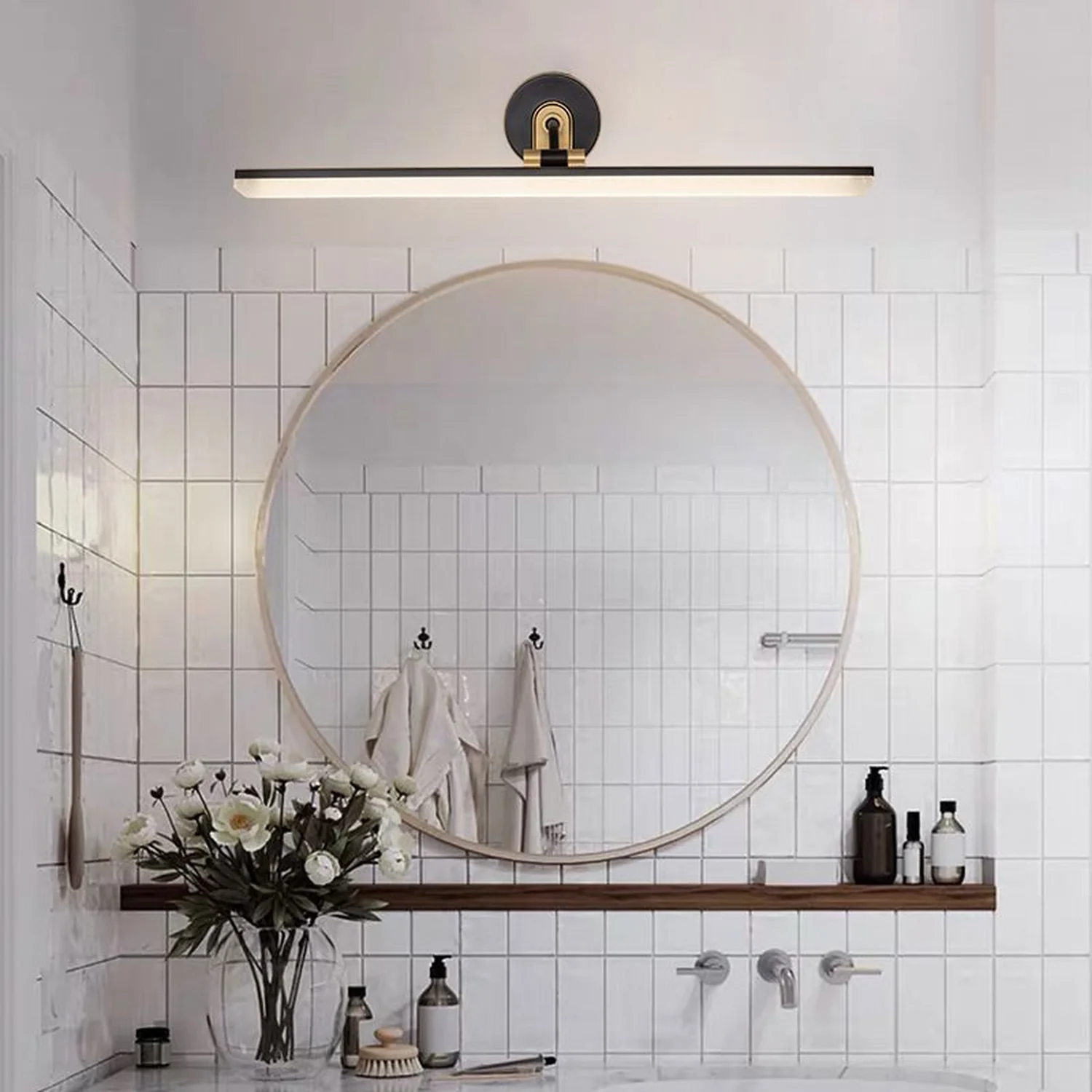 Leigh Industrial Linear Vanity Wall Lamp, Black/Brass, Bathroom - Lumpaz