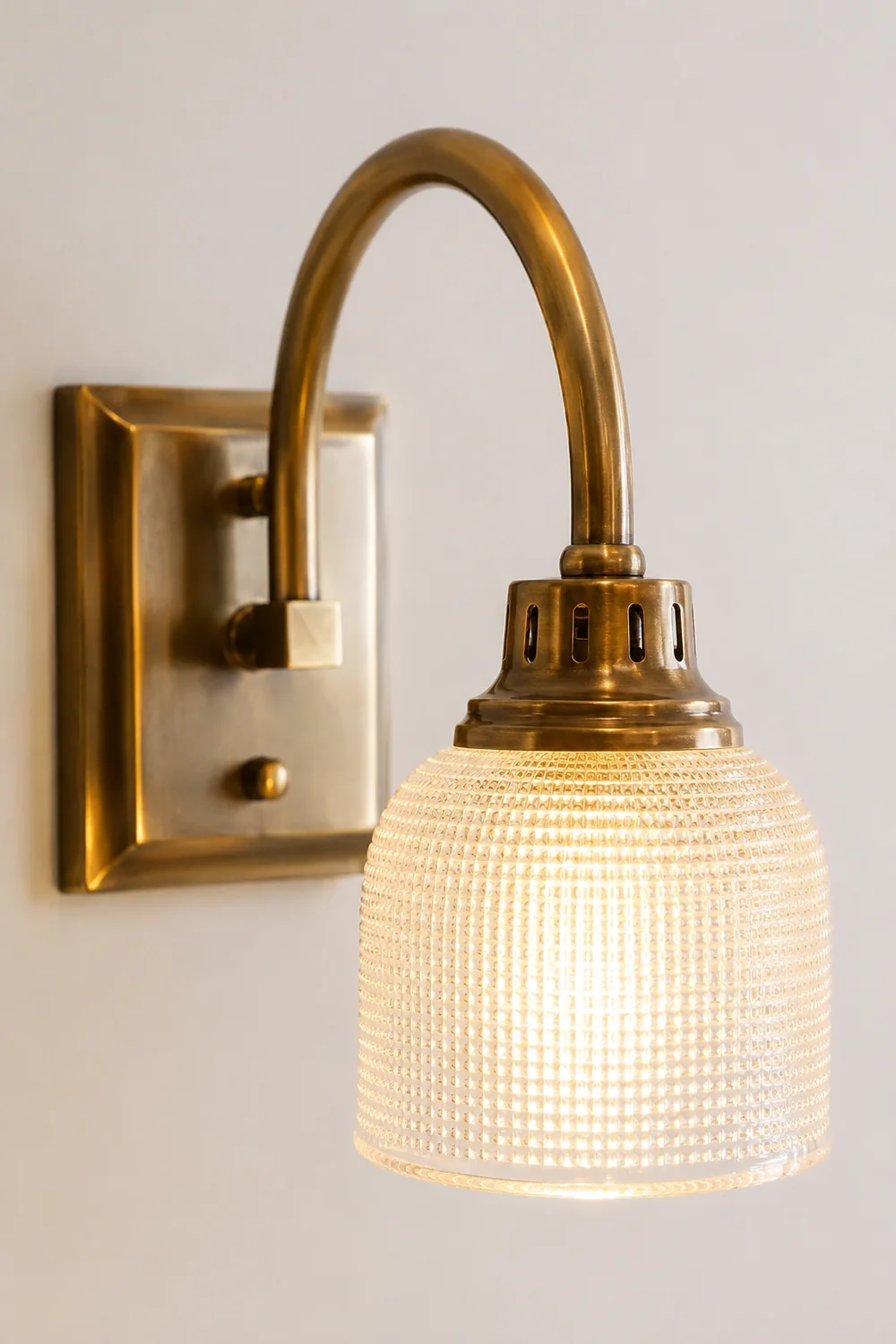 Alessio Vintage Bowl-shaped Metal/Glass Wall Lamps, Gold - Lumpaz