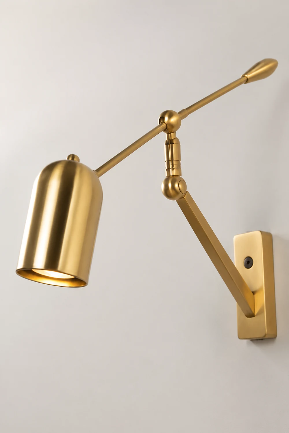 Freja Wall Lamp Cylindrical Modern/Minimalist, Metal, Adjustable, Gold, Bedroom - Lumpaz