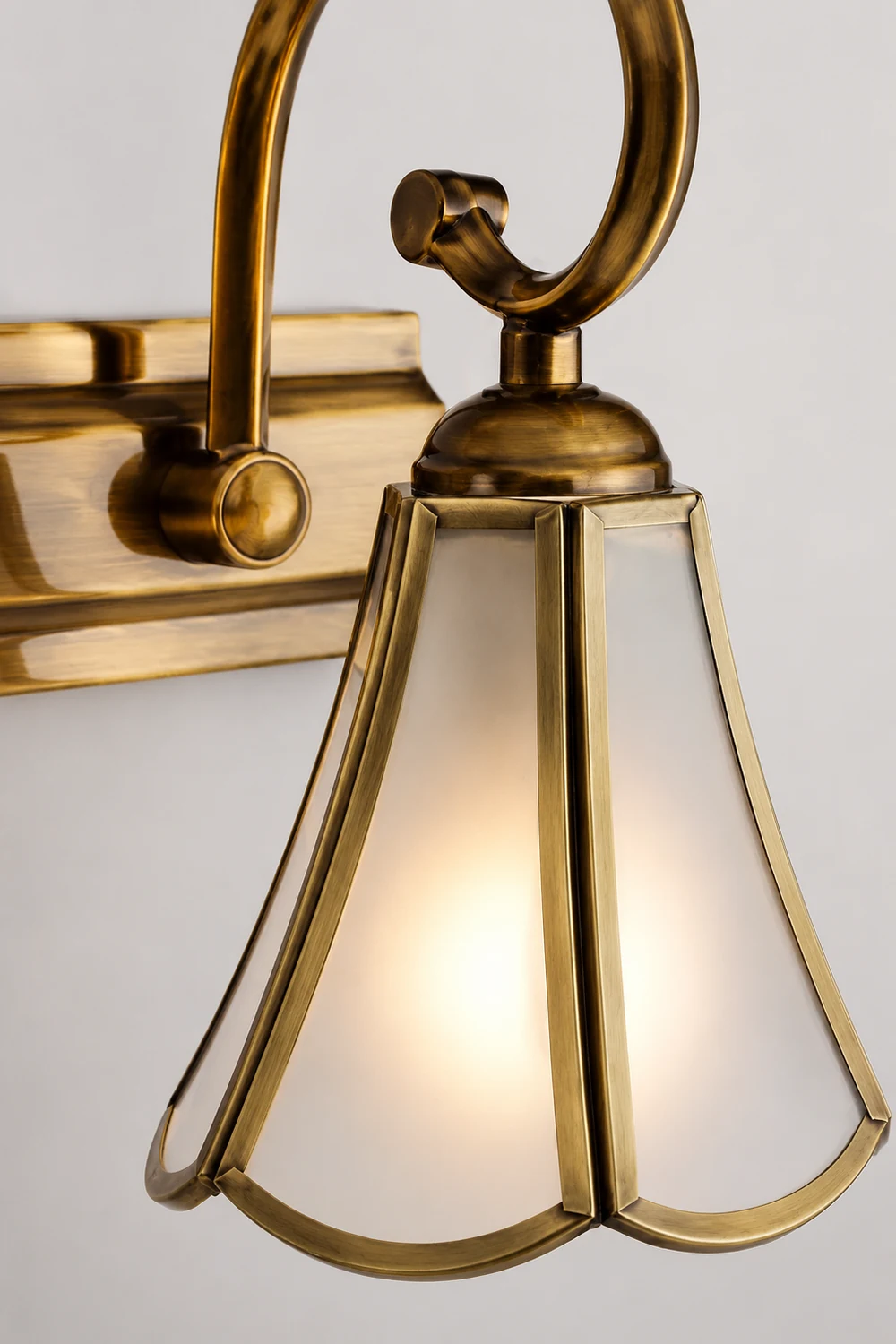 Félicie Wall Lamp Vintage Flower, Metal/Glass, Gold, Kitchen - Lumpaz