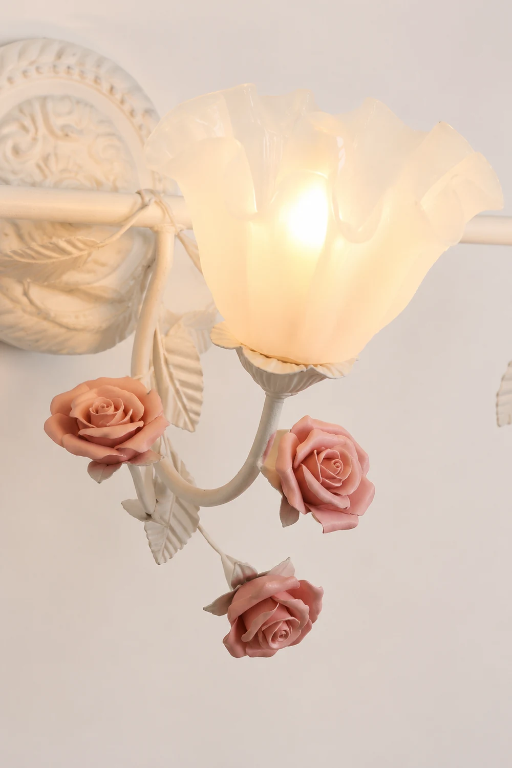 Félicie Vintage Flower Metal Wall Mounted Lamps, Blue/Pink - Lumpaz