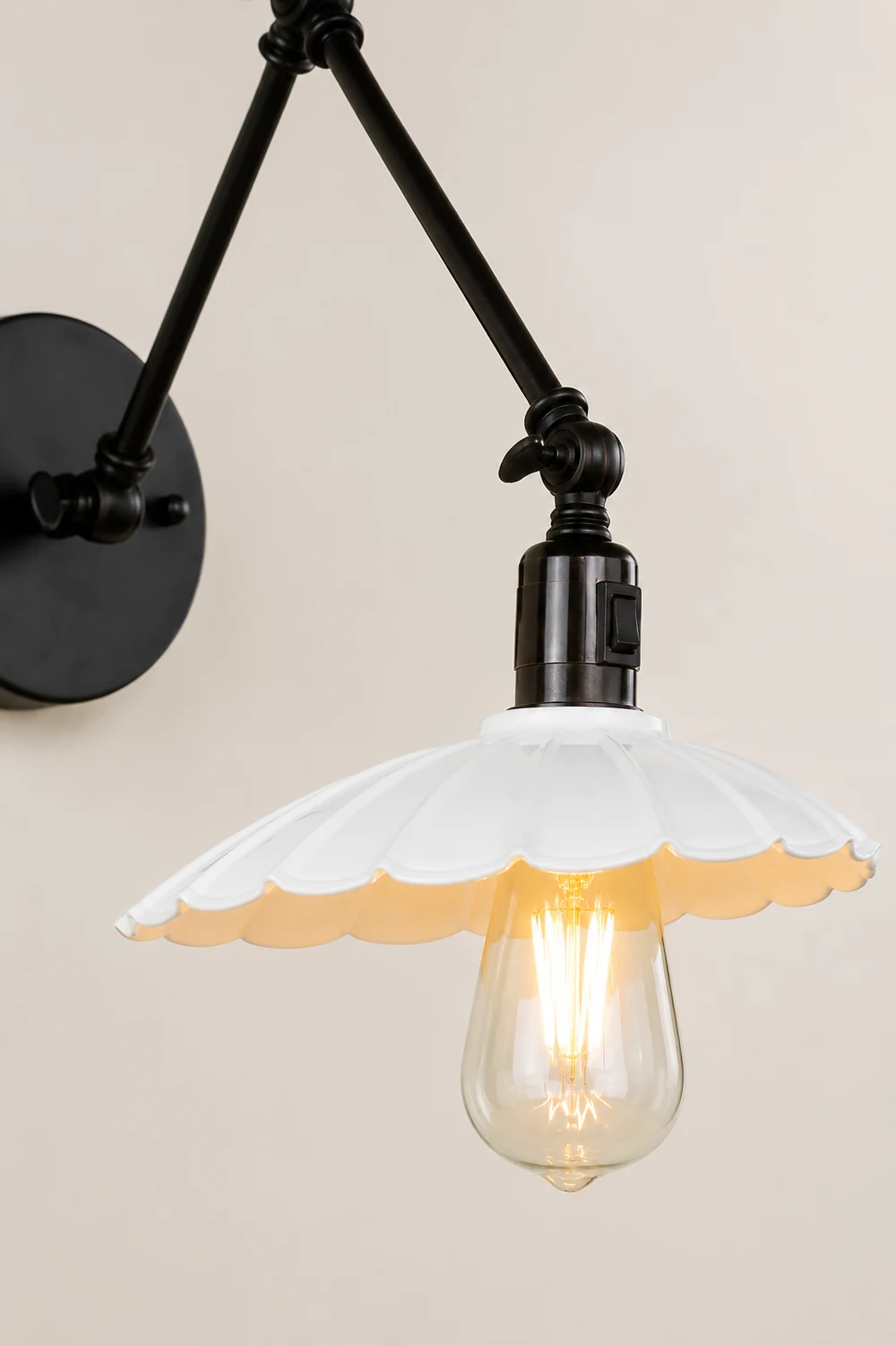 Brady Wall Lamp Creative Pleated Adjustable Metal, Black, Bedroom - Lumpaz