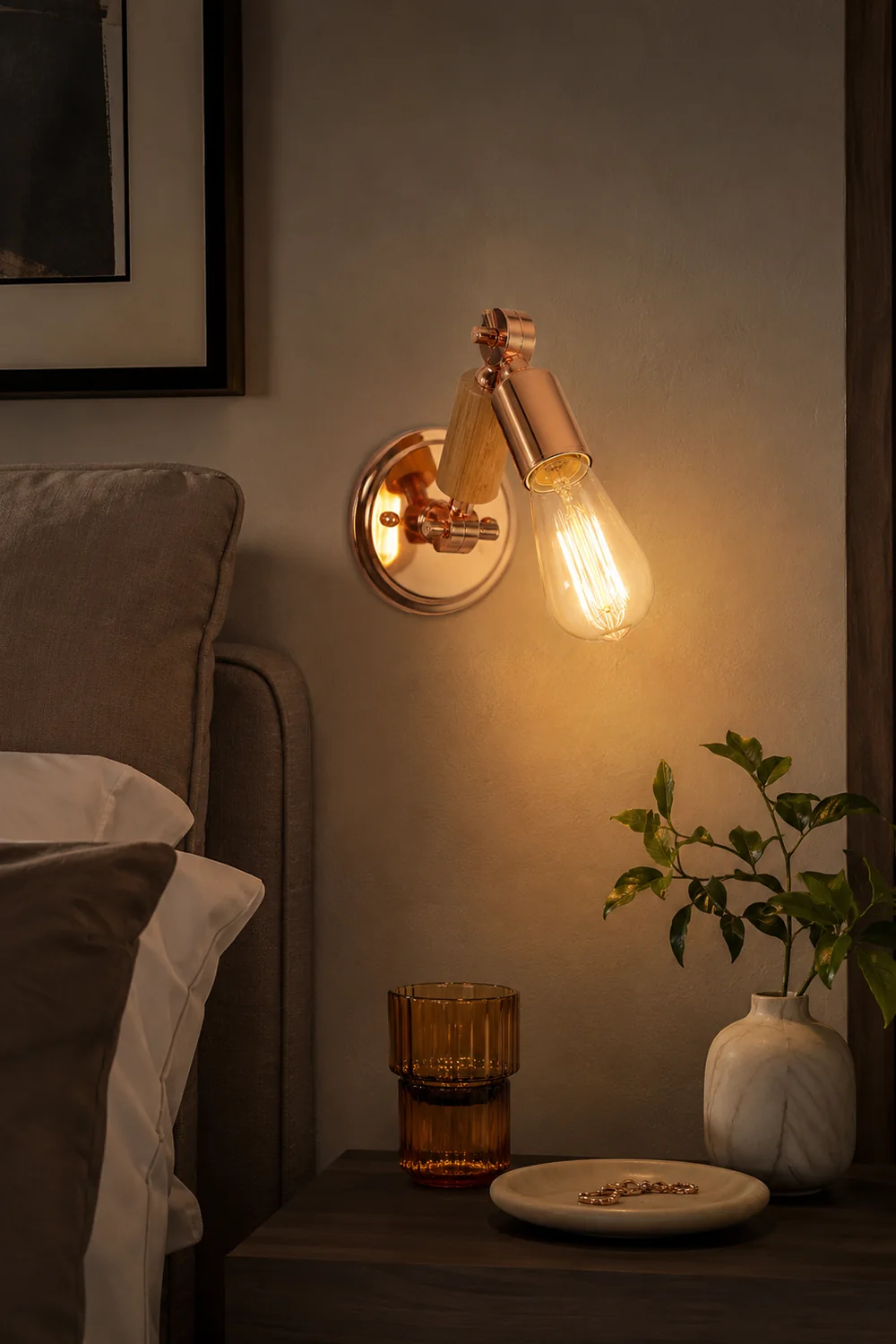 Alessio Wall Lamp Bulb Wooden Adjustable Makeup Gold, Living Room - Lumpaz