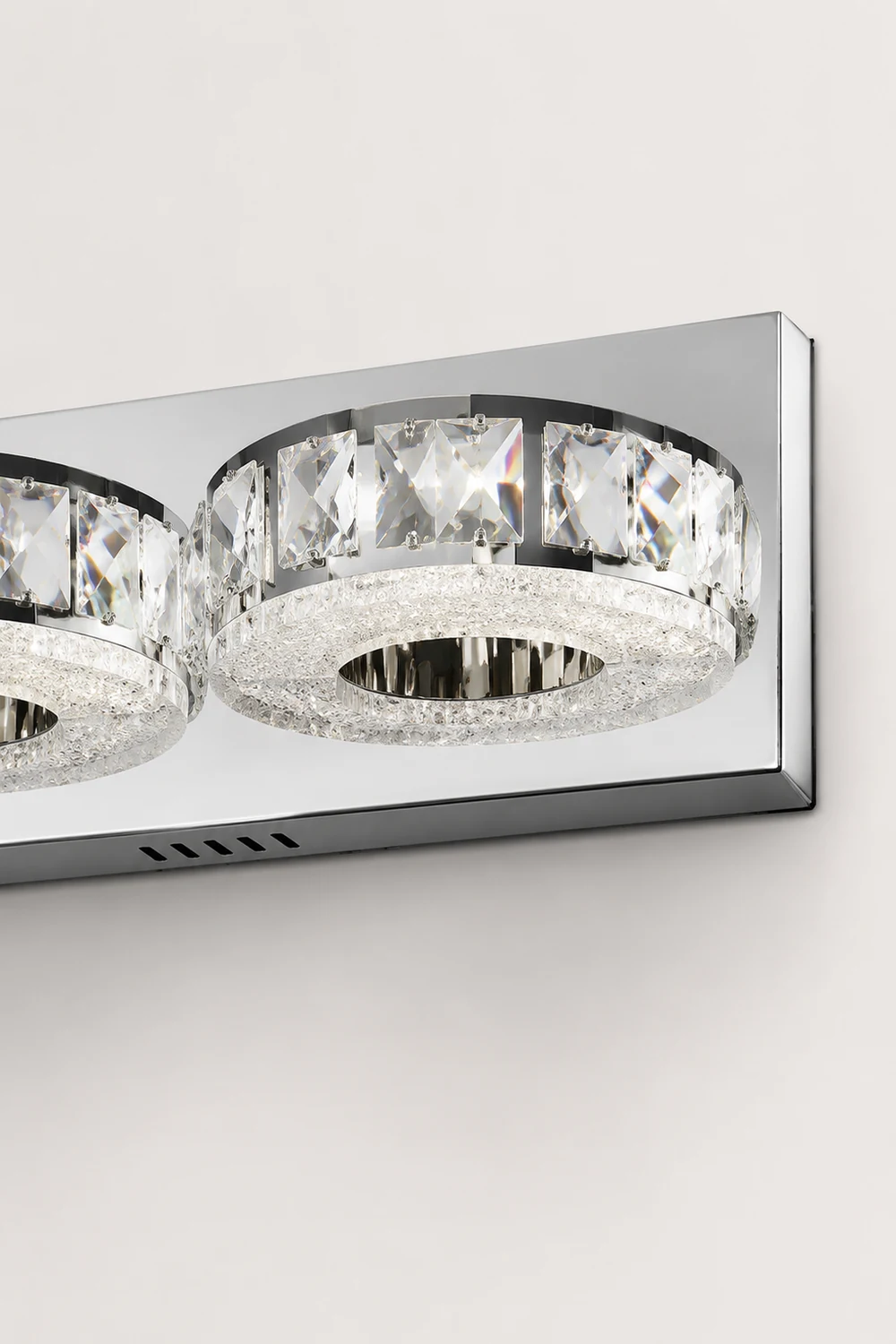 Kristy Mordern Cylindrical Metal Wall Lamp, Silver - Lumpaz