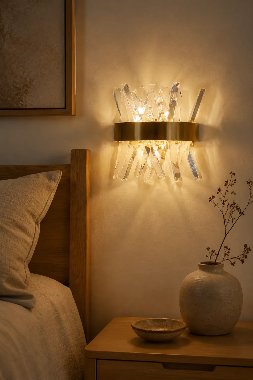 Marilyn Decorative Geometric Crystal/Metal Wall Lamp, Gold - Lumpaz