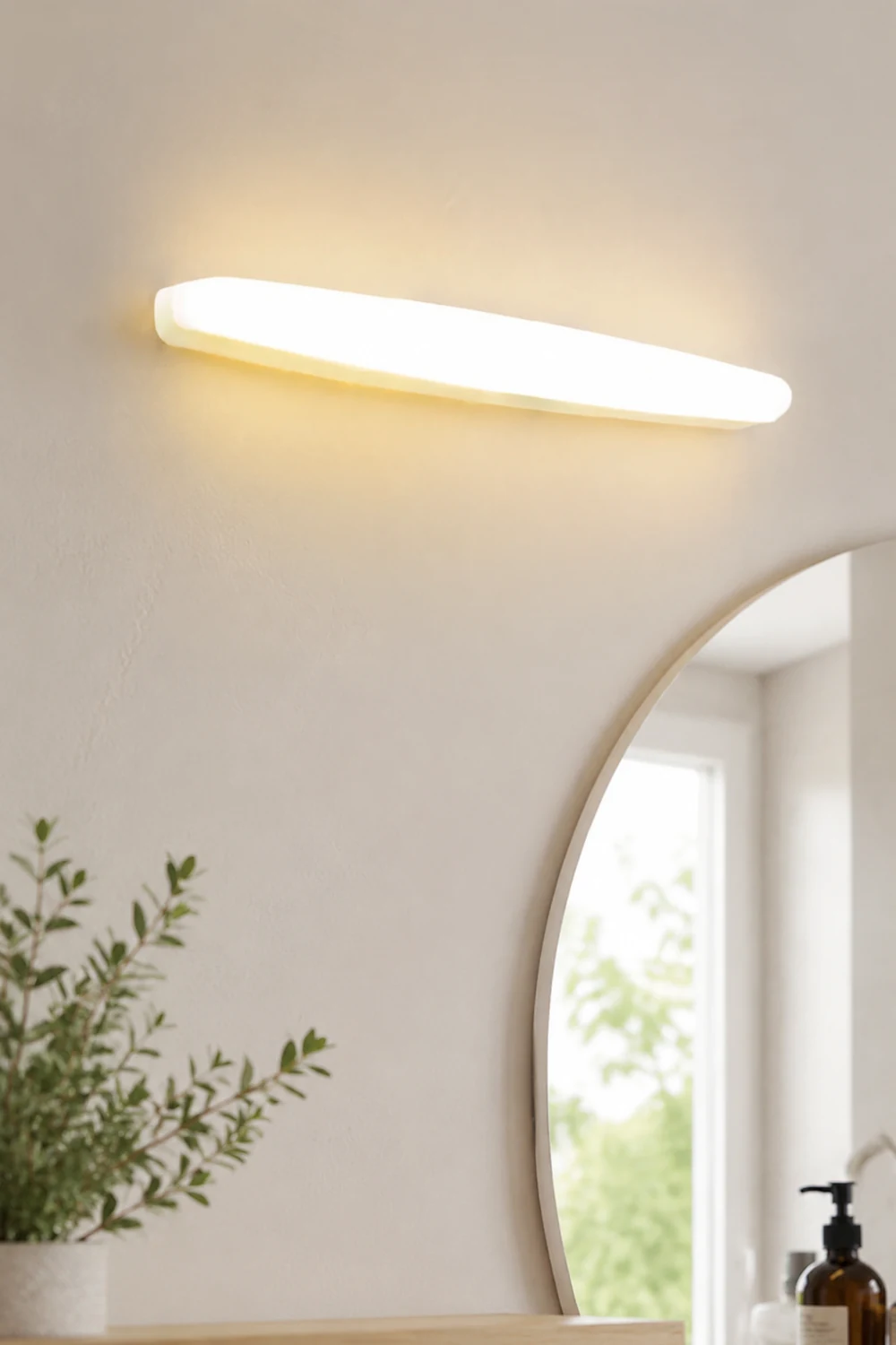 Edge Modern Oval Acrylic Wall Lamps, White - Lumpaz