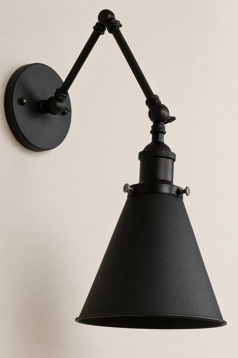 Brady Vintage Adjustable Wall Lamp, Metal, Black/Rust, Living Room - Lumpaz