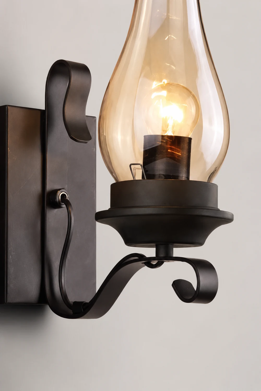 Alessio Vintage Candle Wood Metal Wall Lamp - Lumpaz