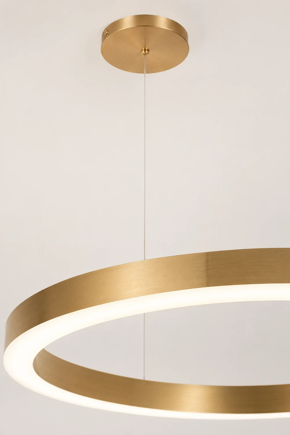 Arisha Modern Ring Metal Pendant Light, Gold - Lumpaz