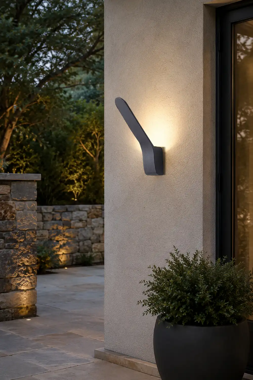 Orr Minimalist Tilt Linear Metal Outdoor Wall Lamp, Black - Lumpaz