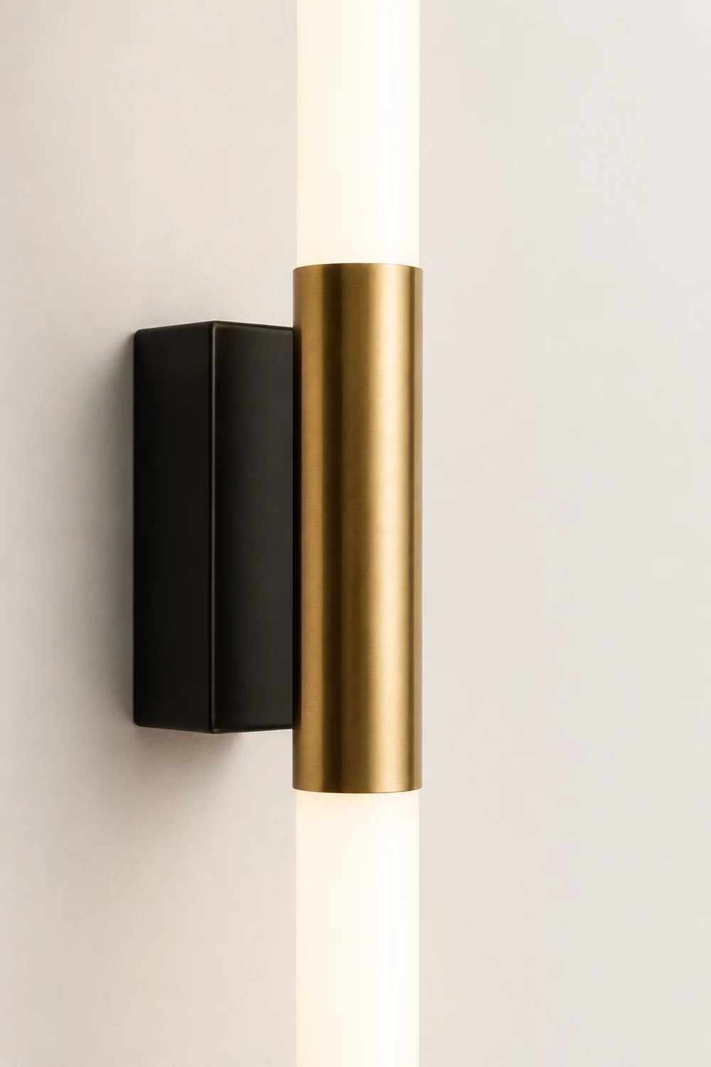 Leigh Modern Linear Cooper White Mirror Front Wall Lamp - Lumpaz