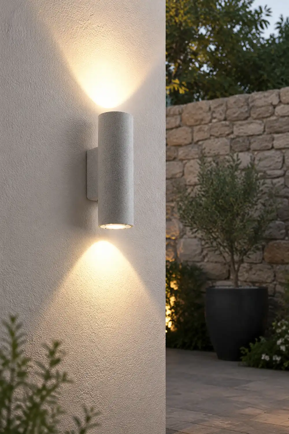 Orr Minimalist Cylindrical Double-headed Cement Outdoor Wall Lamp, Black/White - Lumpaz