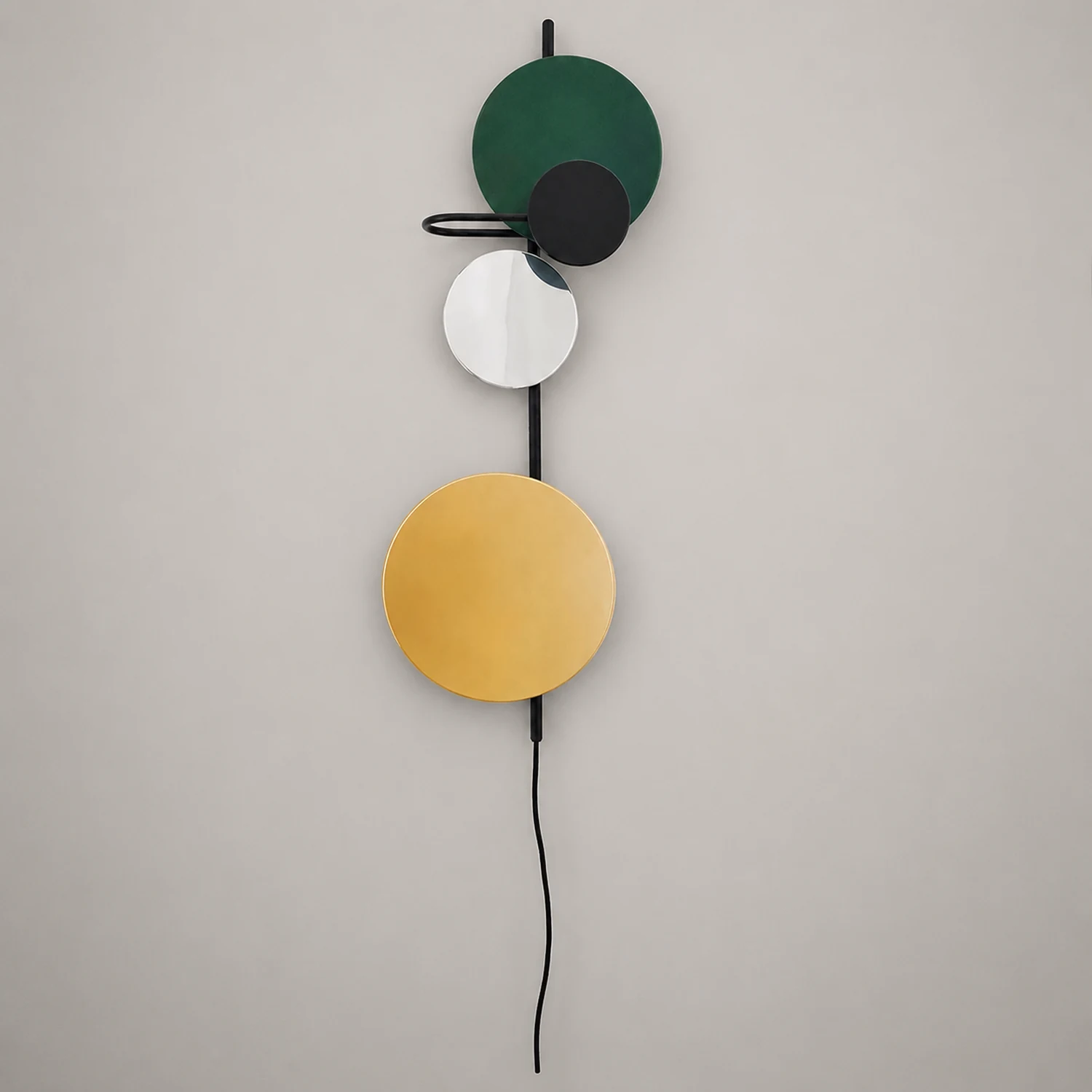 Emyr Modern Circular Metal Wall Lamp, Living Room - Lumpaz
