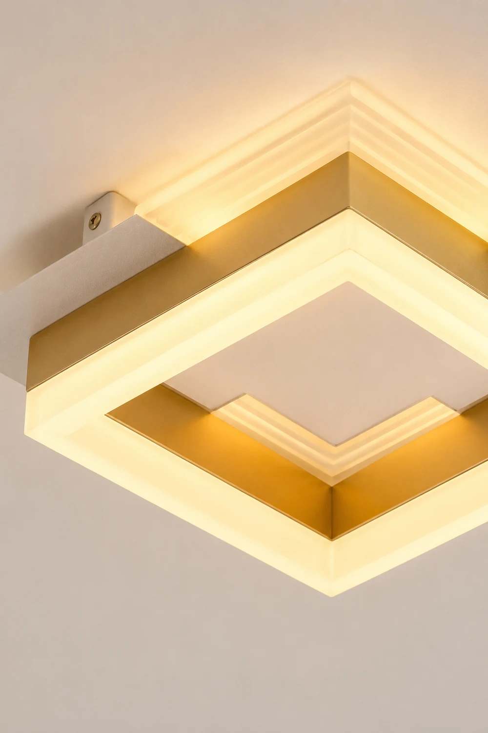 Amos Modern Simple Gold Flush Mount Ceiling Light, Square/Round - Lumpaz
