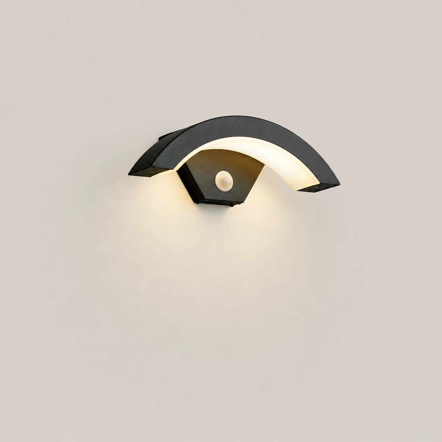 Orr Nordic Arc Metal LED Outdoor Wall Lamp, Black - Lumpaz