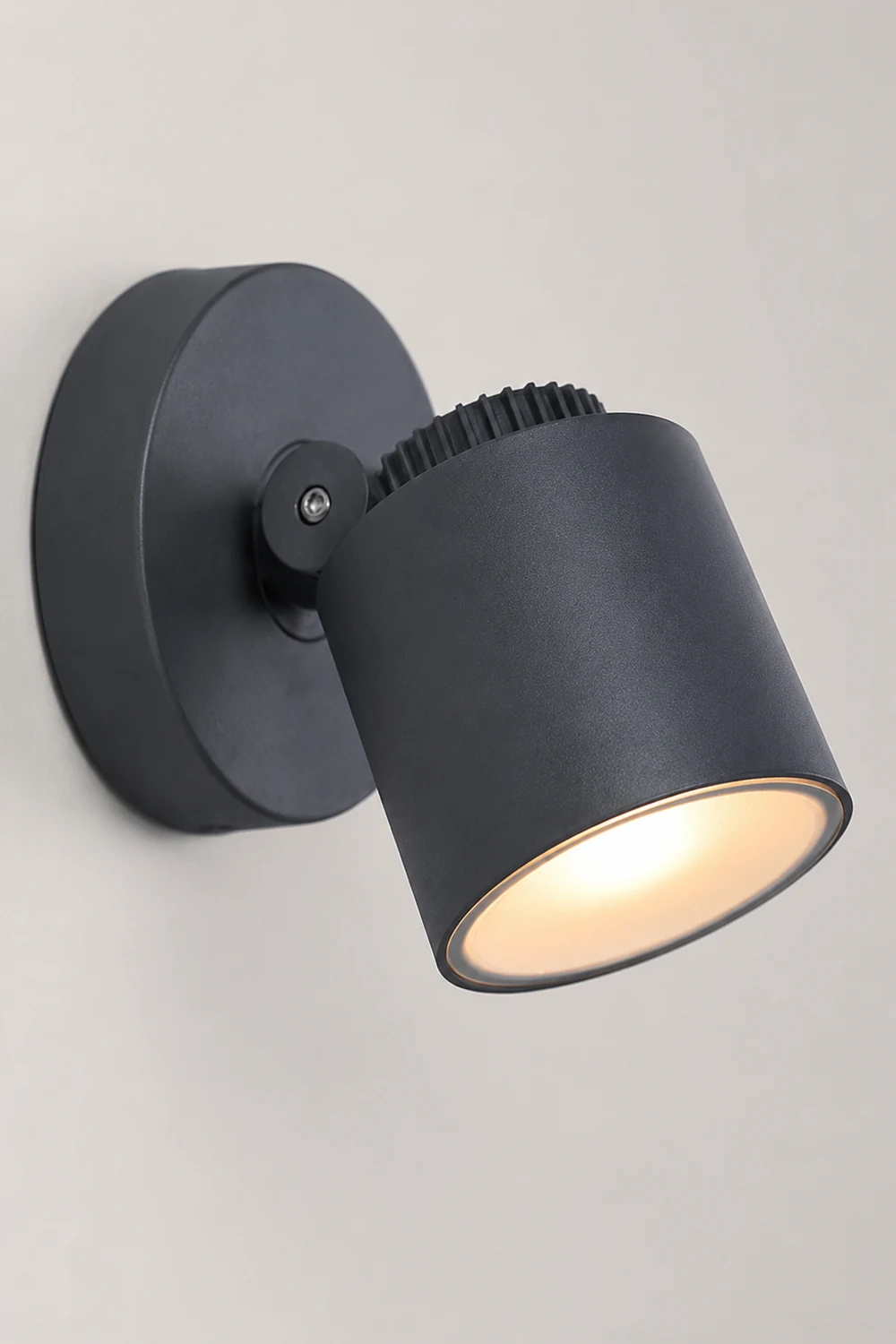 Orr Modern Camera Shape Metal/Acrylic Outdoor Waterproof Wall Lamp Spotlight, Black - Lumpaz