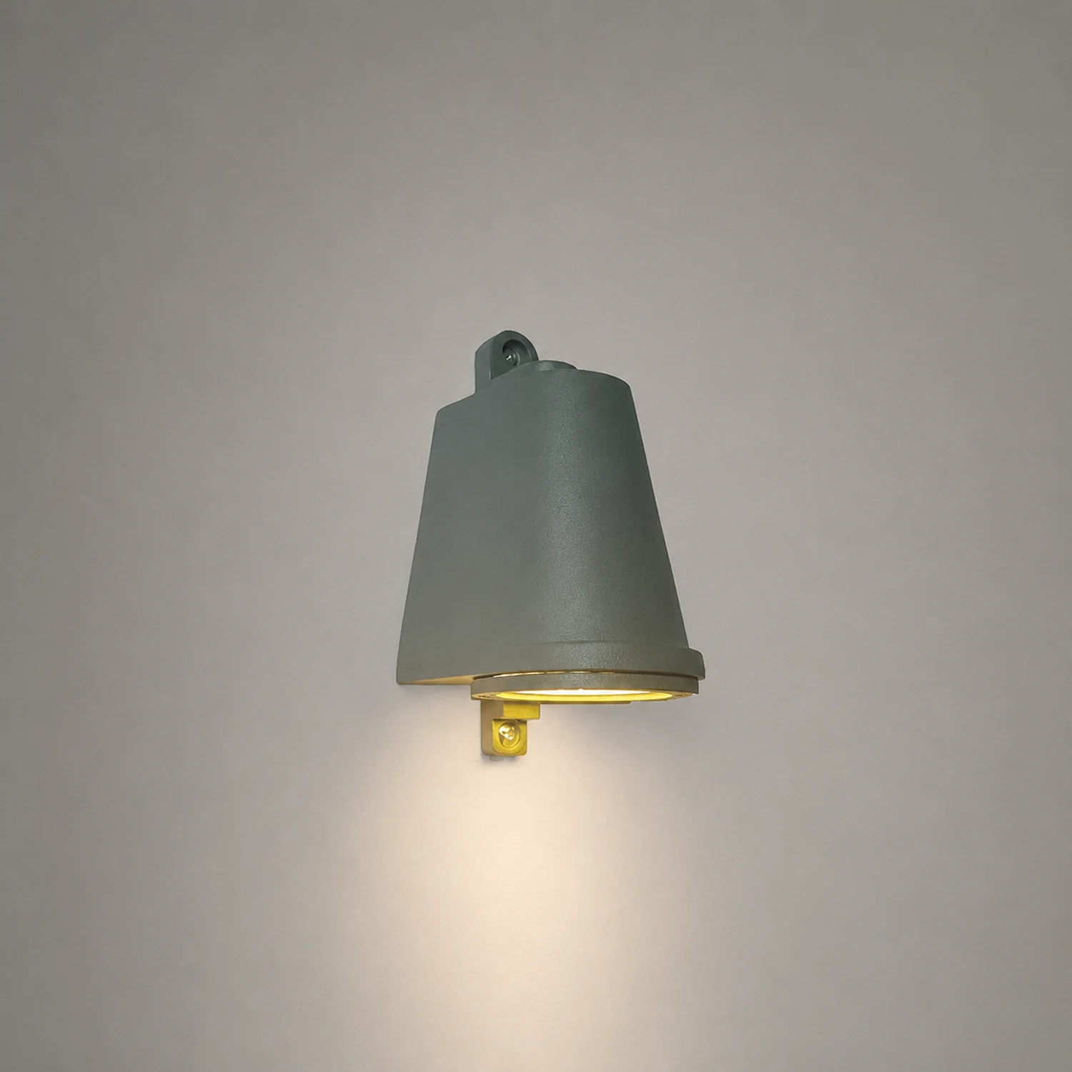 Orr Industrial Metal Bell Shaped Outdoor Wall Lamp, Black/Gray/Coppery/Aluminum - Lumpaz