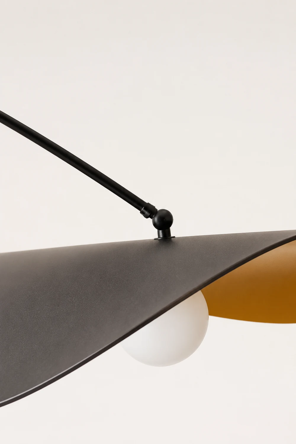 Carins Minimalist LED Leaf Shaped Metal Pendant Light Black/Gold - Lumpaz