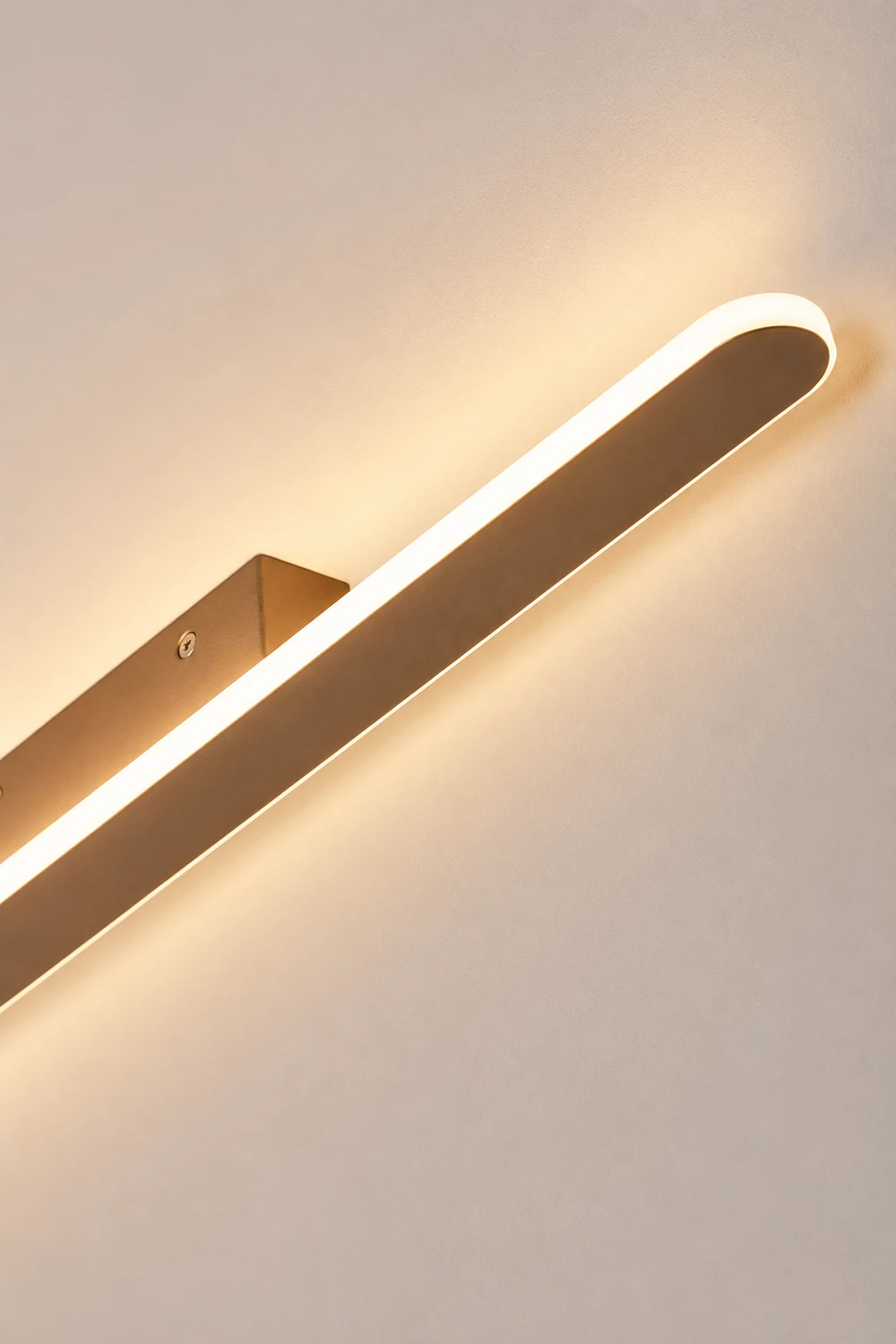 Leigh Modern Linear Minimalist Mirror Front Metal Wall Lamp, Gold - Lumpaz
