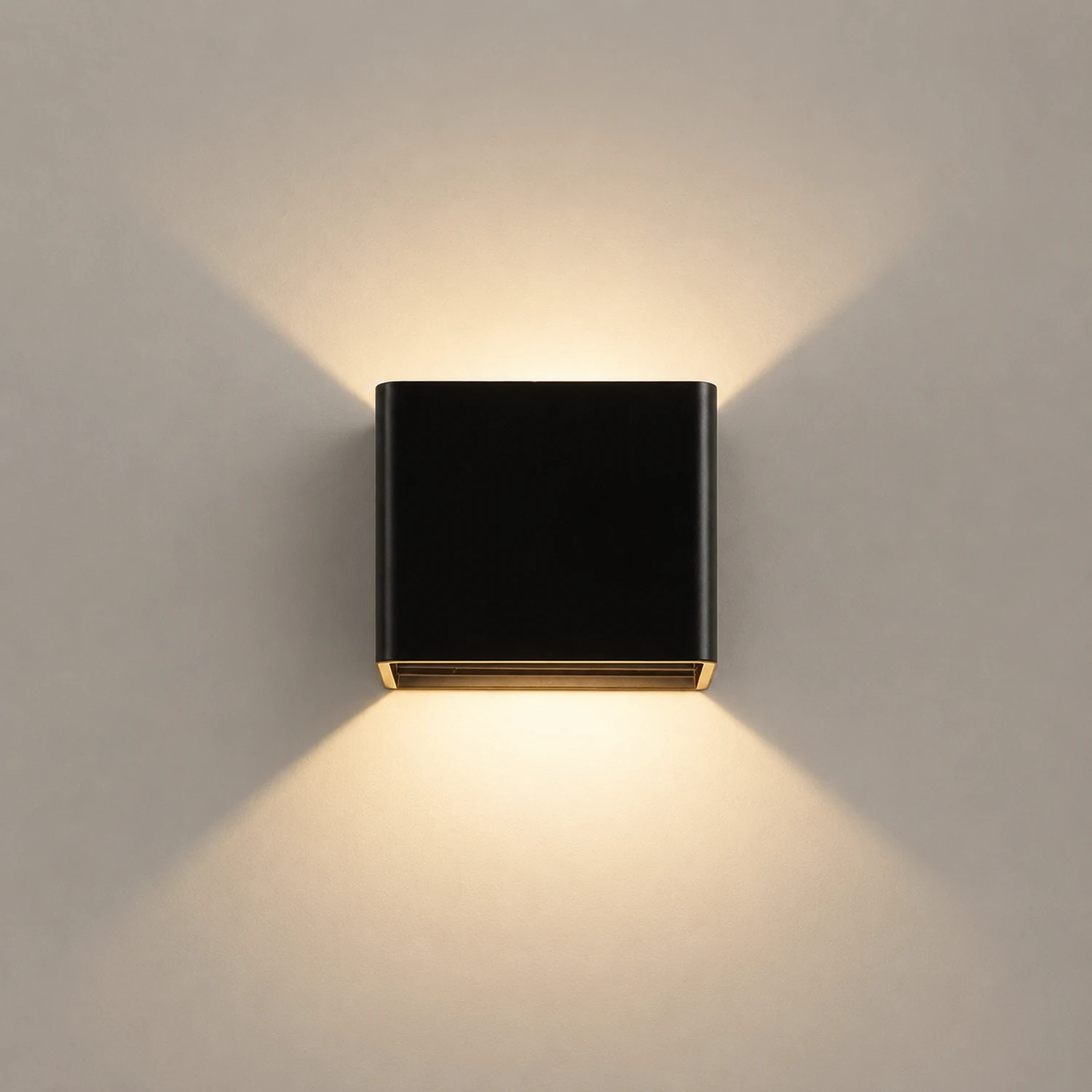 Orr Wall Lamp Square, 4" - Lumpaz