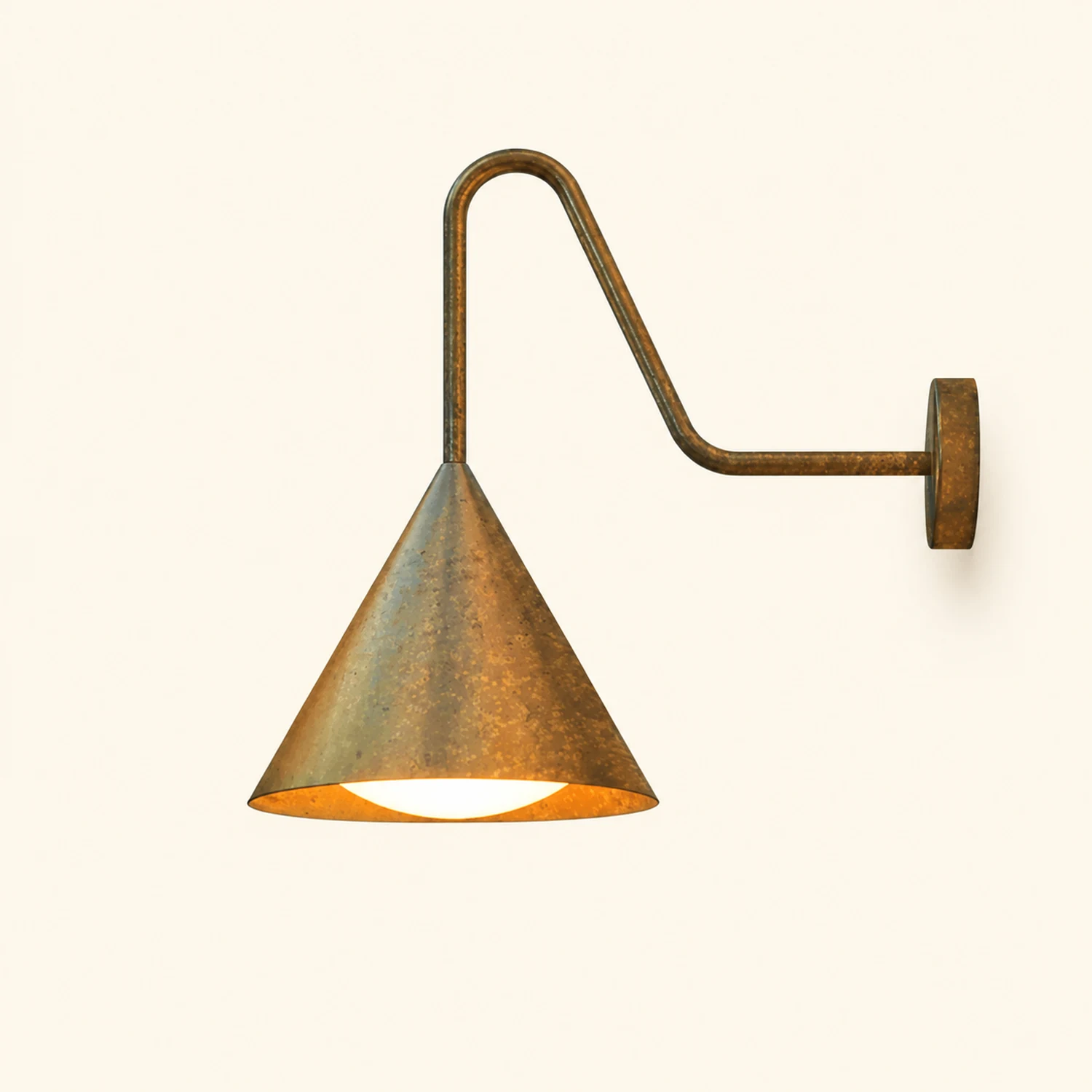 Carins Modern Minimalist Cone Metal Outdoor Waterproof Wall Lamp，Black/Gold - Lumpaz