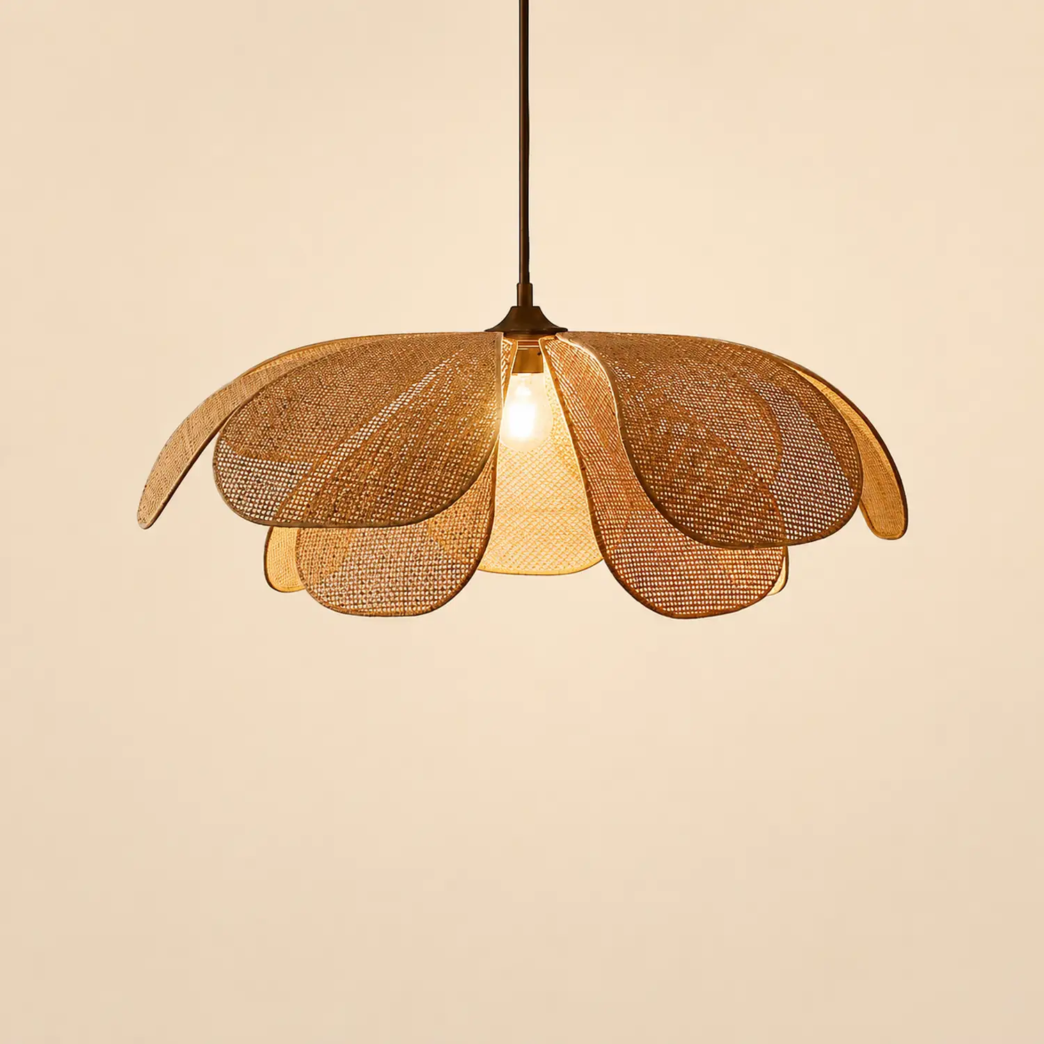 Ritta Handmade Pendant Light, Rattan/Willow Weave - Lumpaz