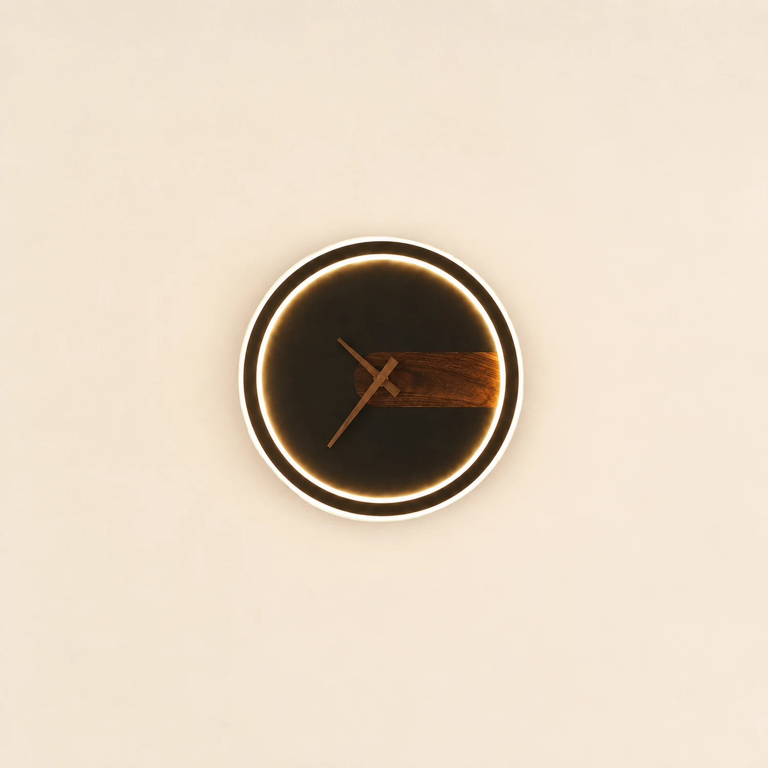 Nielsen Modern Clock Design Wall Lamp, 3 Color - Lumpaz