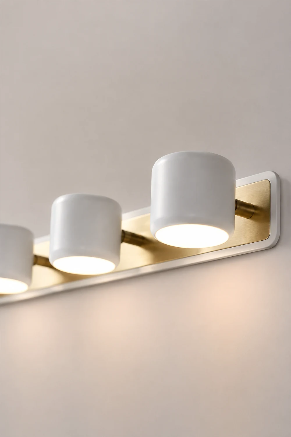 Cooley Modern Multi Mirror Metal Front Wall Lamp, Black/White - Lumpaz