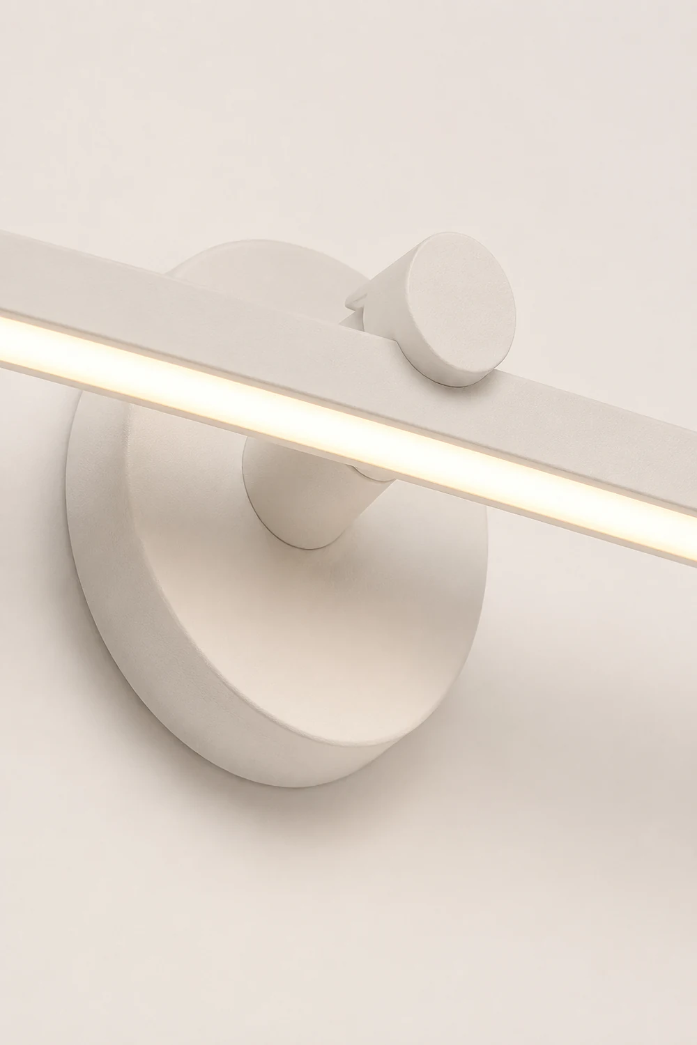 Leigh Minimalist Linear Acrylic Mirror Front Wall Lamp, White - Lumpaz