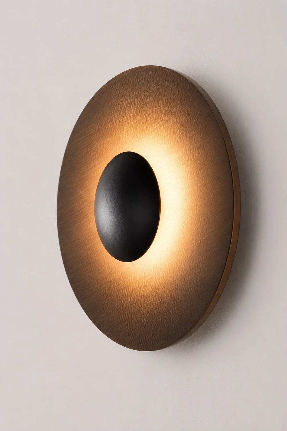 Orr Designer Round Metal Outdoor Wall Lamp, Black/White - Lumpaz