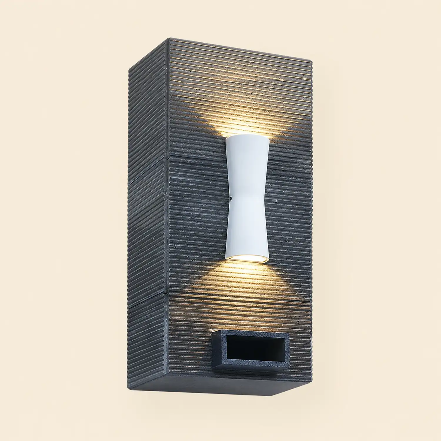 Orr Minimalist Torch Metal Outdoor Wall Lamp, Black/White - Lumpaz