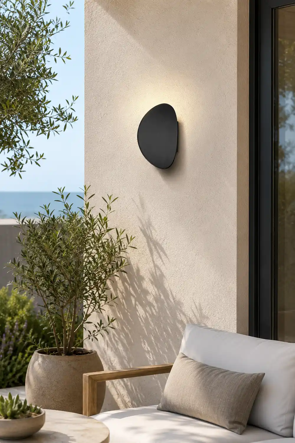 Orr Modern Minimalist Pebbles Shaped Metal/Acrylic Outdoor Waterproof Wall Lamp, Black/Gray - Lumpaz